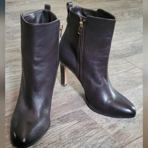 COACH Jemma Calf Leather Bootie Boots Quiet Luxury Heeled Classic Designer Brown