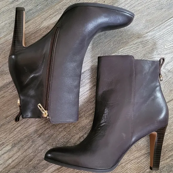 COACH Jemma Calf Leather Bootie Boots Quiet Luxury Heeled Classic Designer Brown
