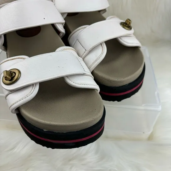 COACH TRAIL PLATFORM SANDALS SIZE 9B WOMANS