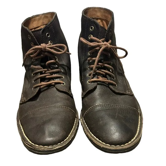 COLE HAAN Men's Dark Brown Leather Lace Up Vintage Style Chukka Boots-Size 7