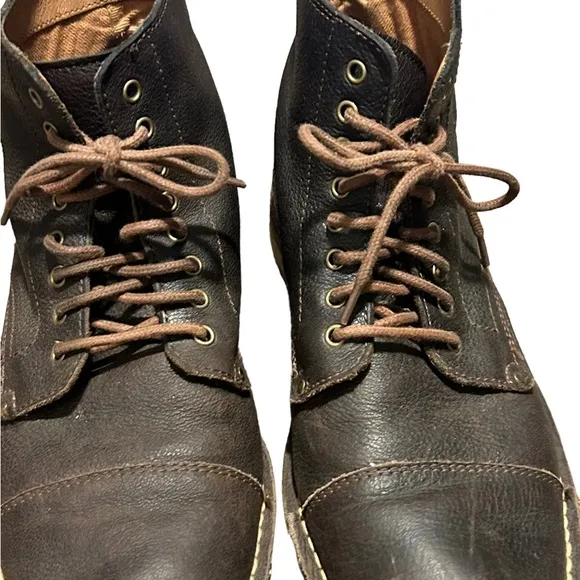 COLE HAAN Men's Dark Brown Leather Lace Up Vintage Style Chukka Boots-Size 7