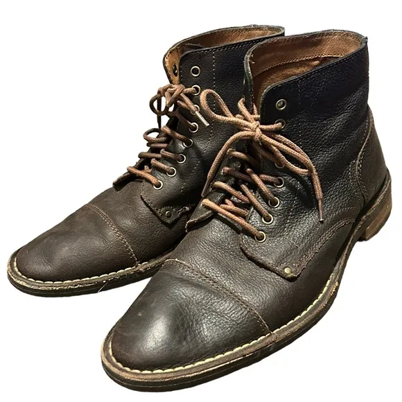 COLE HAAN Men's Dark Brown Leather Lace Up Vintage Style Chukka Boots-Size 7