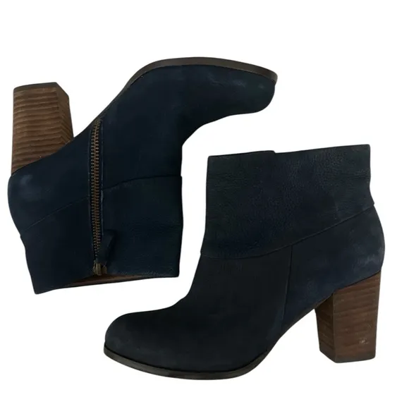 Cole Haan Nike Air Chic Ankle Boots with Wooden Heel size 6