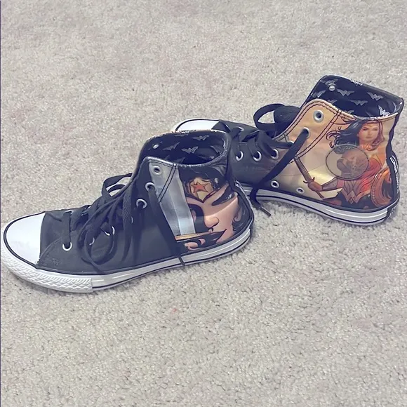 Converse All Star Wonder Woman High-Top Sneakers - Black and Tan