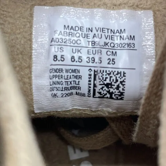 Converse Chuck Taylor All Star Lift Shoes Womens Size 8.5 Tan Suede Platform