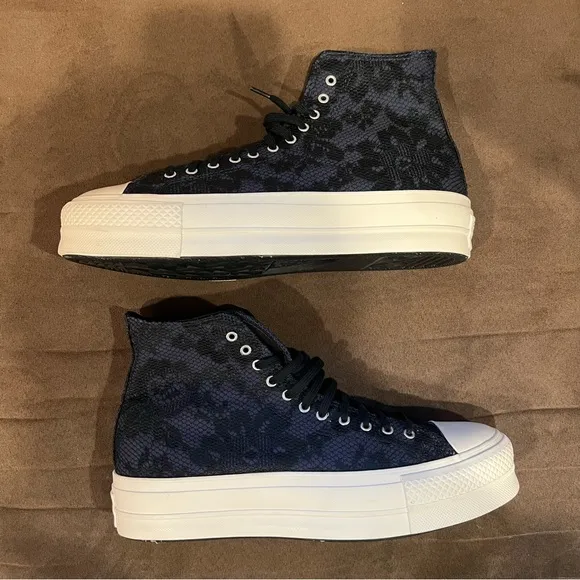 Converse CTAS Hi Platform Womens Shoes Embroidered Floral  Size 9.5