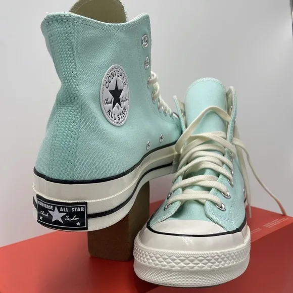 Converse Men’s A08614FCHUCK 70 HIPOLAR BEAM/EGRET/BLACK Sneakers
