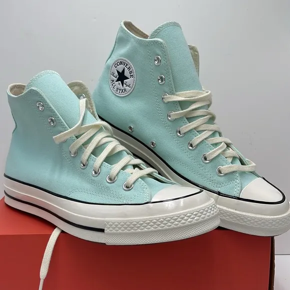 Converse Men’s A08614FCHUCK 70 HIPOLAR BEAM/EGRET/BLACK Sneakers