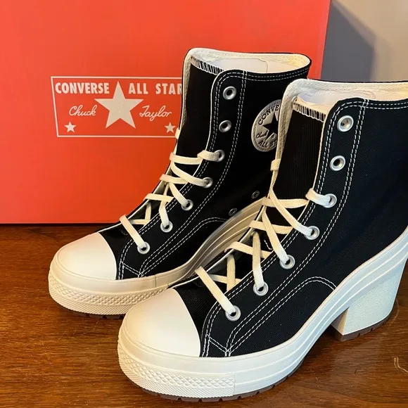 CONVERSE Women’s Chuck 70 DeLuxe Heel Platform Shoes