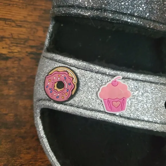CROCS Classic Cozzzy Glitter Sandals Size Womens 10 Mens 8