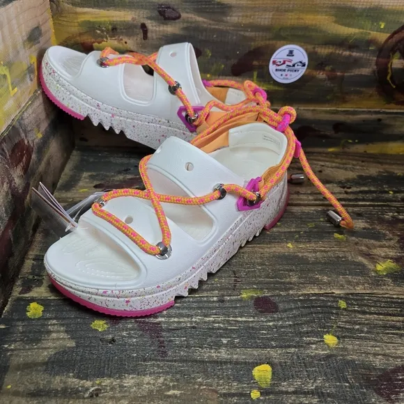 Crocs Hiker Xscape Festival Platform Sandals White Pink Women's Sz 8 [Men Sz 6]