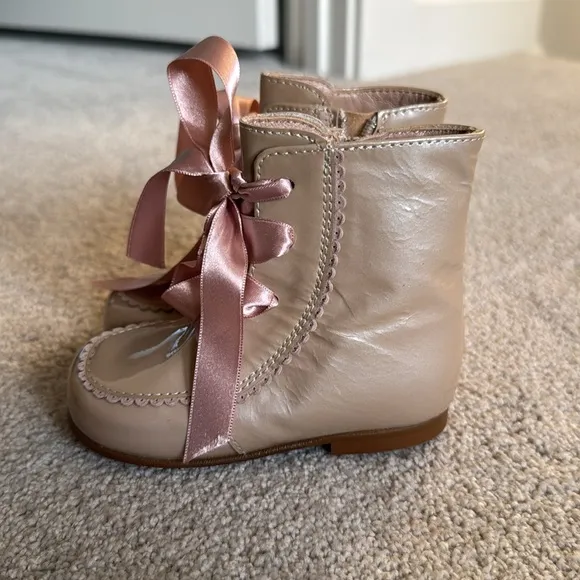 Cucada Chic Boots
