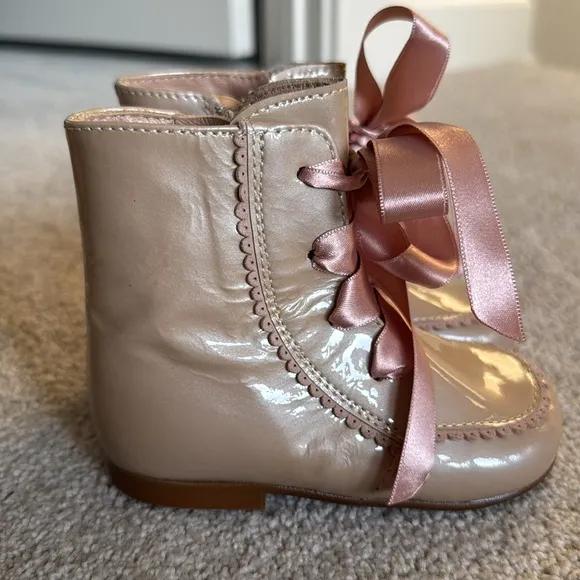 Cucada Chic Boots