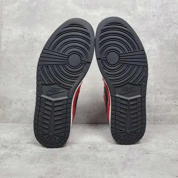 Custom Air Jordan 1 Retro Low Mens Size 10 Gym‎ Red White Black Sneakers Shoes