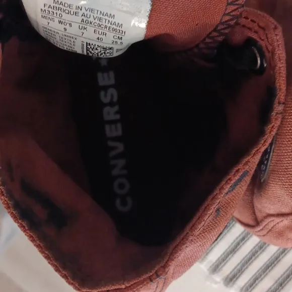 Custom Bleach dyed Converse Chuck Taylor All Star‎ Hi shoes