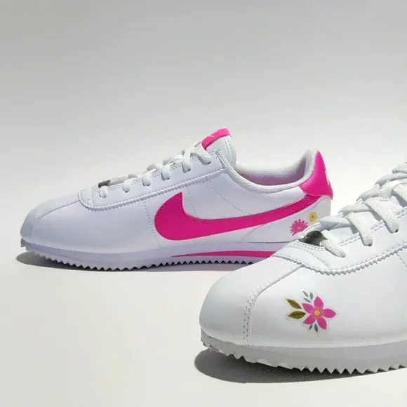 CUSTOM NIKE CORTEZ GIRLS NIKES SIZE 7