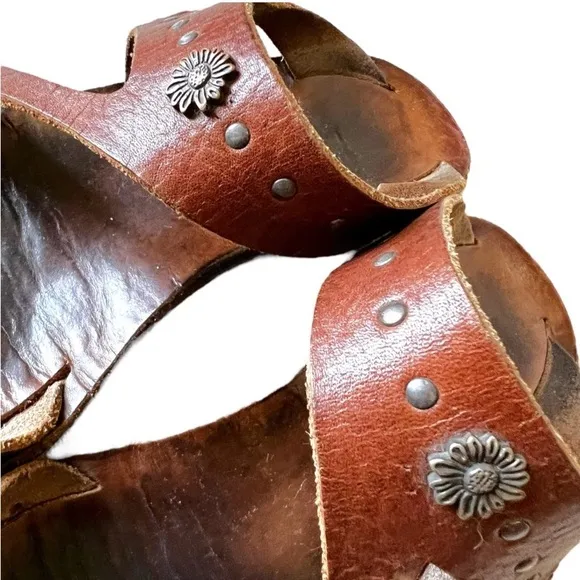 CYDWOQ Sandals Boho Brown Leather Silver Floral Studs Leather Soles Size 37