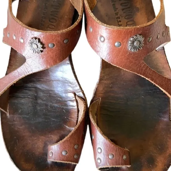 CYDWOQ Sandals Boho Brown Leather Silver Floral Studs Leather Soles Size 37