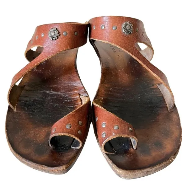 CYDWOQ Sandals Boho Brown Leather Silver Floral Studs Leather Soles Size 37