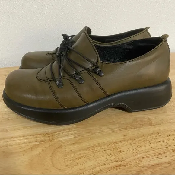 Dankso Janika Oxfords 41 Green Leather Lace Up Shoes Clogs Chunky Platform Y2K