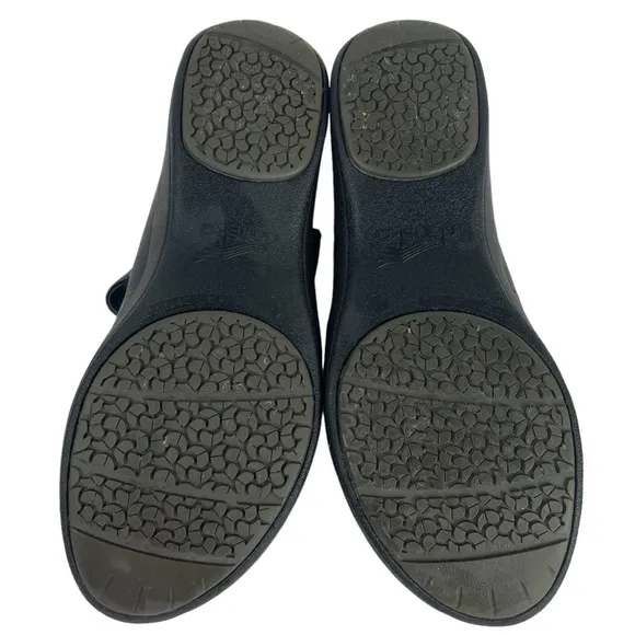 Dansko Annie Clogs Leather Embroidered Mary Jane  Size 41 (10.5-11) Black