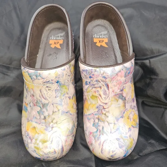 Dansko Pro XP Watercolor Floral Leather Slip On Clog Shoes 38 US Size 7.5-8 VGUC