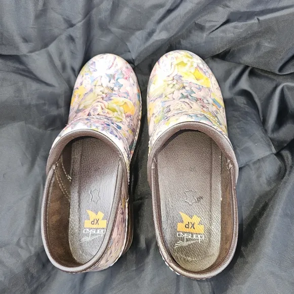 Dansko Pro XP Watercolor Floral Leather Slip On Clog Shoes 38 US Size 7.5-8 VGUC