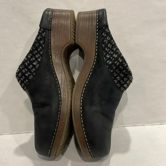 Dansko Womens Shoes 41 Bev Black Burnished Nubuck Leather Clogs Mules Platform