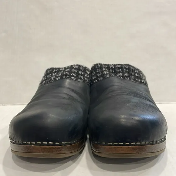 Dansko Womens Shoes 41 Bev Black Burnished Nubuck Leather Clogs Mules Platform