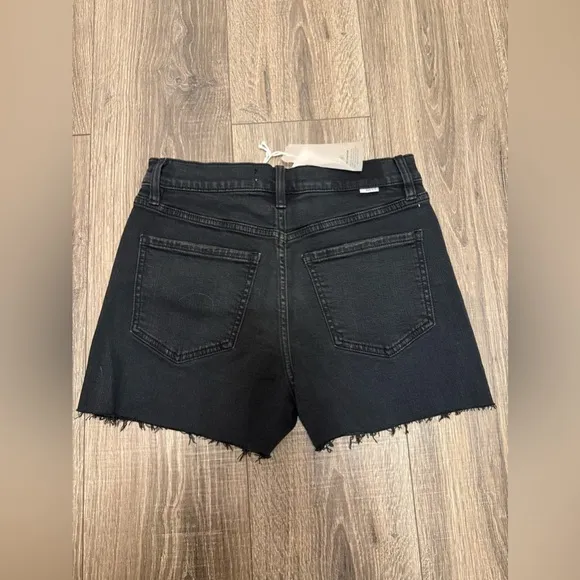 Daze Women’s Black Denim Shorts Size 26 NWT