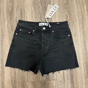 Daze Women’s Black Denim Shorts Size 26 NWT