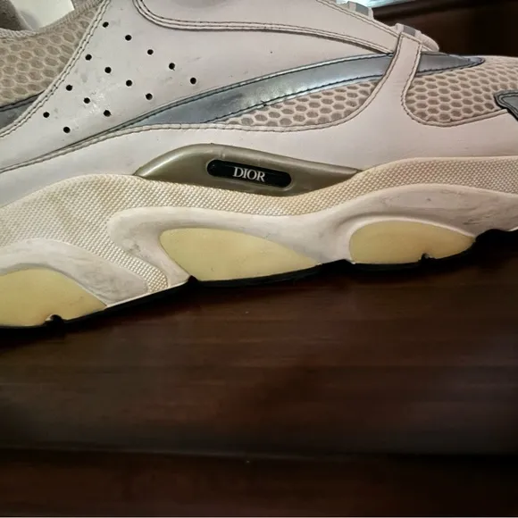 Dior B22 Men's Athletic Shoes - Cream and Gray