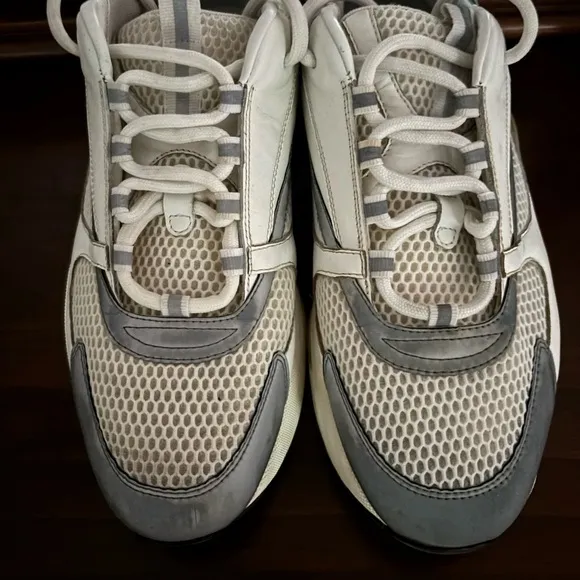 Dior B22 Men's Athletic Shoes - Cream and Gray