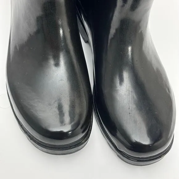 Dirty Laundry Rhane Black &amp; White Flower Chain Rubber Pull On Rain Boots Size 6