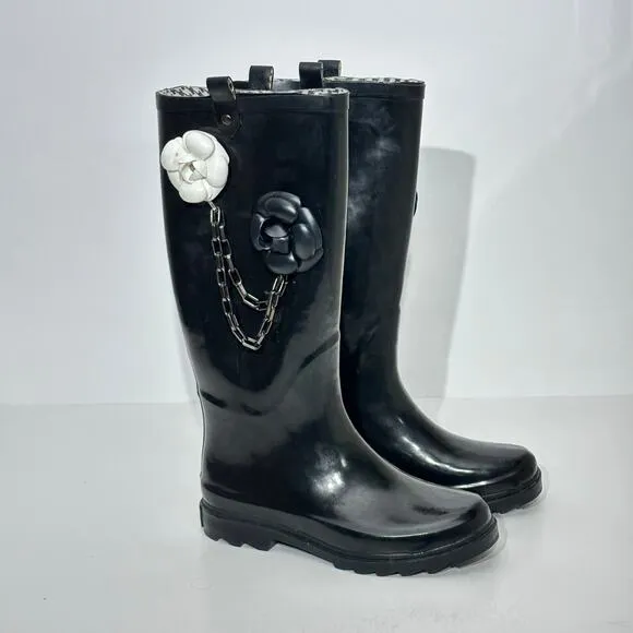 Dirty Laundry Rhane Black &amp; White Flower Chain Rubber Pull On Rain Boots Size 6