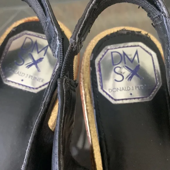 DMSX Donald j. Pliner Bridget Platform Sandals