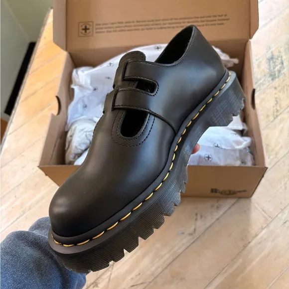 Doc Marten 8065 II BEX SMOOTH LEATHER PLATFORM MARY JANE SHOES