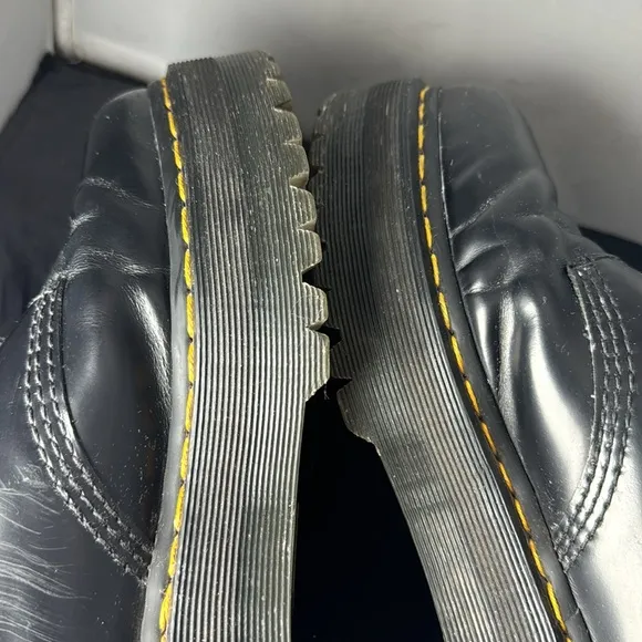 DOC MARTENS 8053 PLATFORM SHOES Women’s size 11 Men’s 10