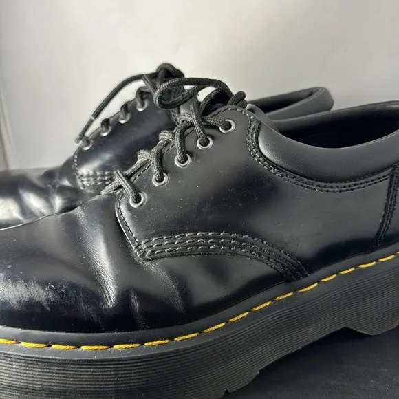 DOC MARTENS 8053 PLATFORM SHOES Women’s size 11 Men’s 10