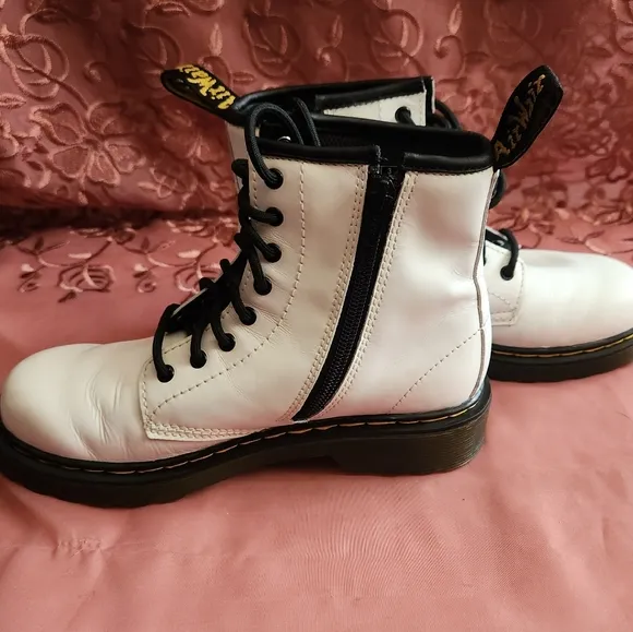 Doc Martens White Junior Pascal Combat Boots 1460J Youth Kids Size 3