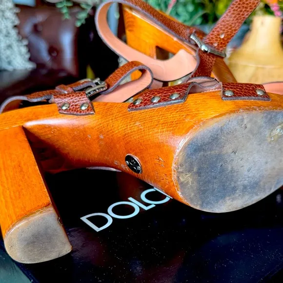 Dolce &amp; Gabbana Cognac brown leather sandals heels with studs western vibe boho