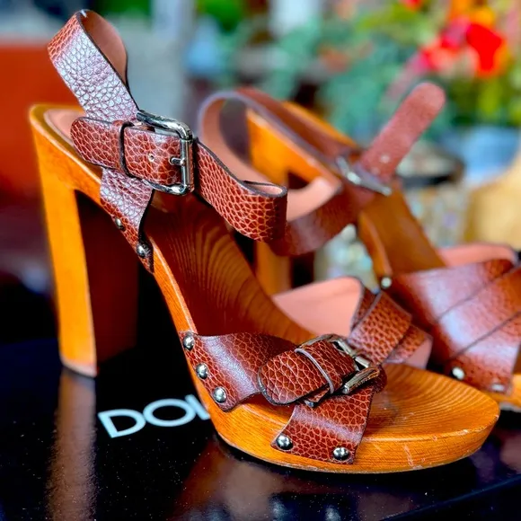 Dolce &amp; Gabbana Cognac brown leather sandals heels with studs western vibe boho
