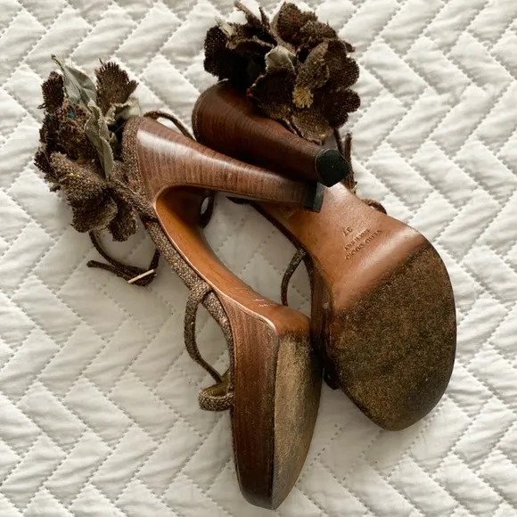 Dolce &amp; Gabbana vintage tweed flower platform sandals heels, 7