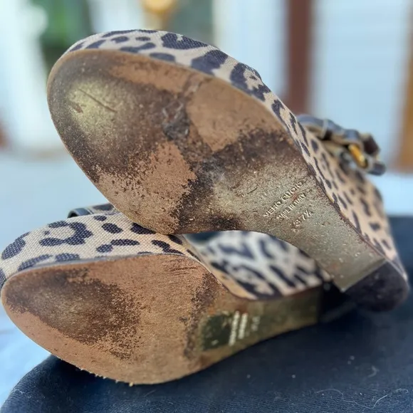 Dolce and Gabbana vintage linen  animal print platform sandals.