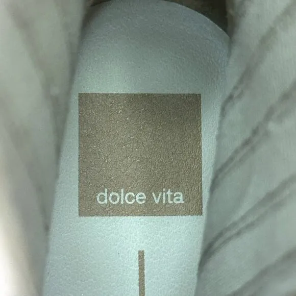 DOLCE VITA Chic Chelsea Boots 9.5 Suede Caster H20 Dune Tan Waterproof Lug Sole