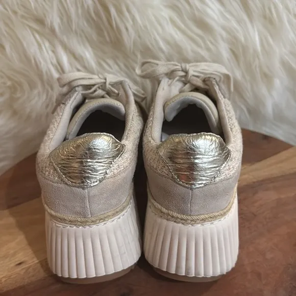 Dolce Vita Dandi Platform Sneaker
