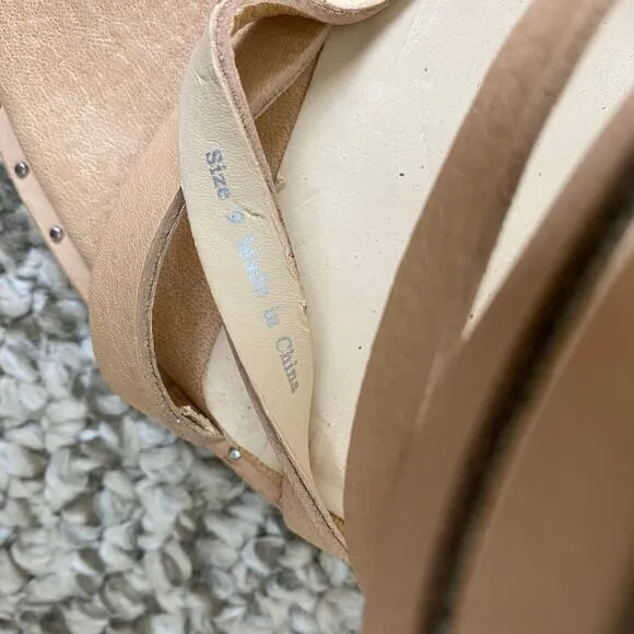Dolce Vita Lorna Heels Size 9 Nude Sandals Leather Neutral Summer Vacation