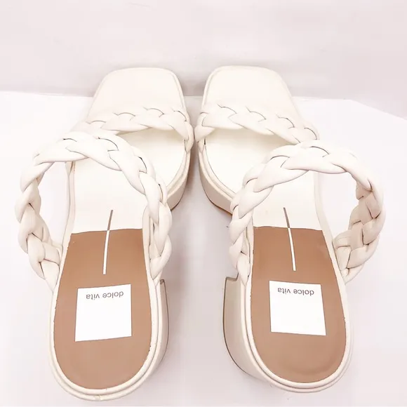 🆕{Dolce Vita} Wiley Ivory Platform Sandals