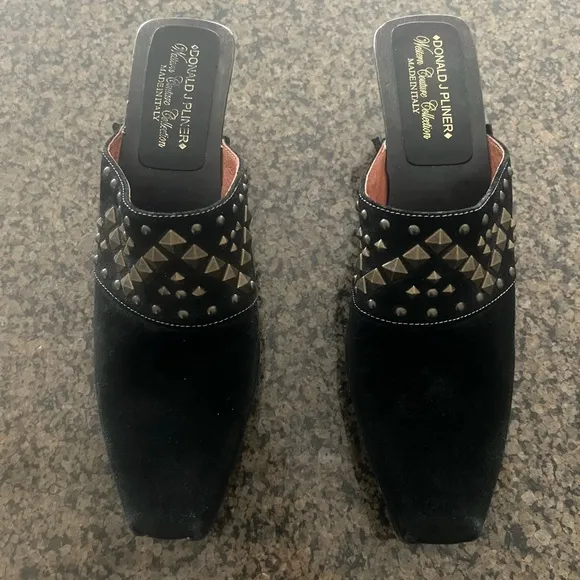 Donald J. Pliner Black Studded Women's ShoesSize 10