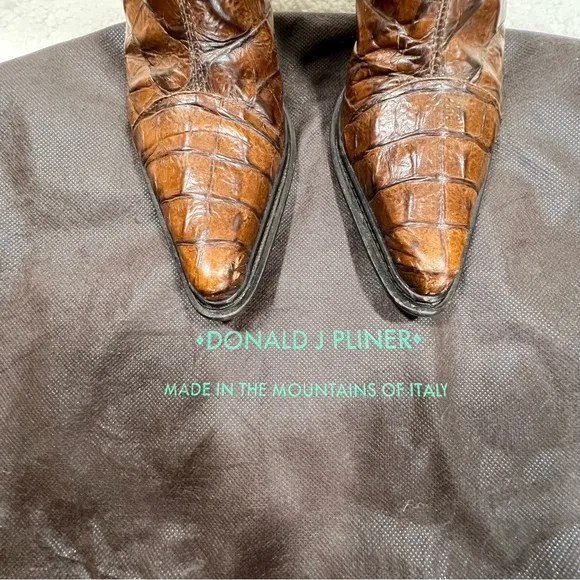 Donald J. Pliner Brown Croc-Embossed Women's 11 Western Boots